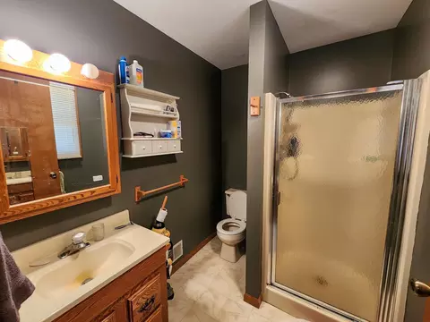Bath - 5206 Wolf, Farwell, MI 48622 photo 1 of 4