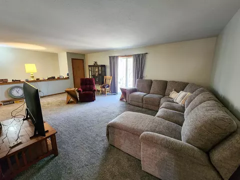 Living - 5206 Wolf, Farwell, MI 48622 photo 2 of 2