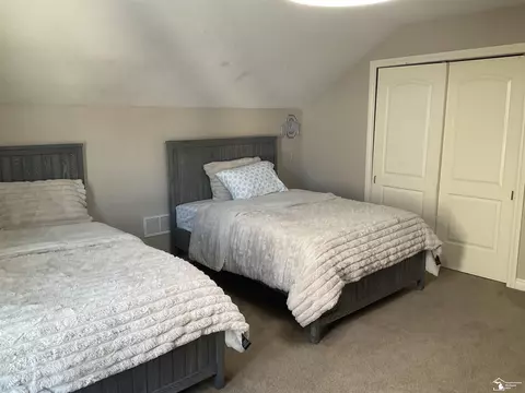 398 Somerset, Temperance, MI 48182 photo 40