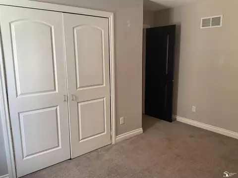 398 Somerset, Temperance, MI 48182 photo 26