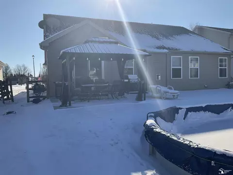 398 Somerset, Temperance, MI 48182 photo 32