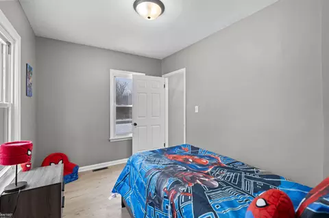 Bedroom - 9110 E Coldwater, Davison, MI 48423 photo 4 of 4