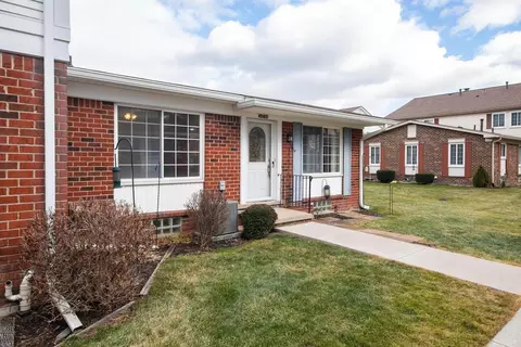 34744 W Lk, Harrison Township, MI 48045