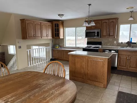 14830 Dudley, Lynn, MI 48097 photo 6