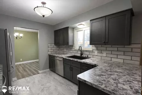 Kitchen - 1209 Clearview, Flushing, MI 48433 photo 3 of 4