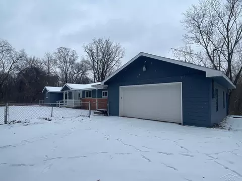 10220 N Linden, Clio, MI 48420