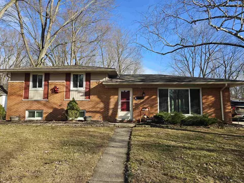 7076 Ridgedale, Lambertville, MI 48144