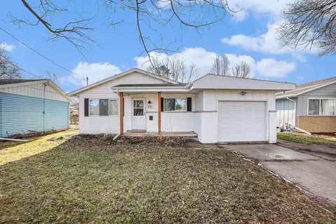 3711 Weiss, Saginaw, MI 48602