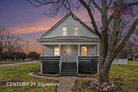 2401 26th, Bay City, MI 48708