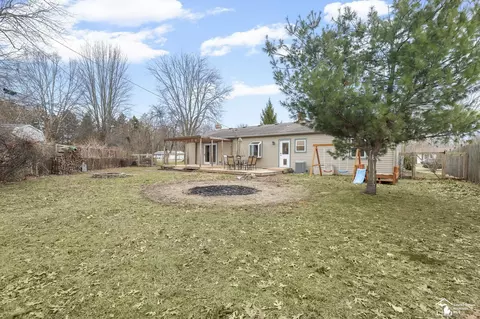 8675 Driftwood, Temperance, MI 48182 photo 22