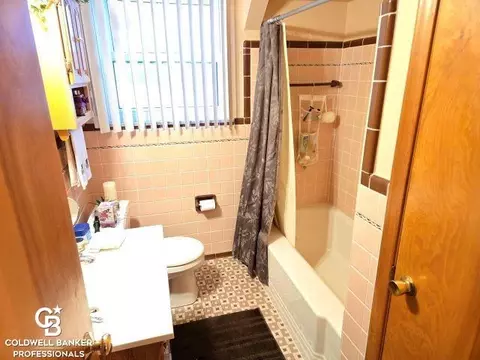 Bath - 4575 Meldrum, Casco, MI 48064 photo 1 of 1