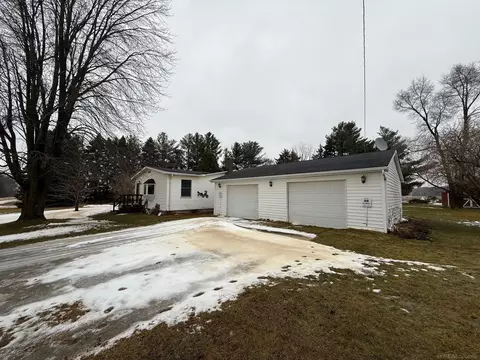 Exterior - 3920 Sheldon, Snover, MI 48472 photo 3 of 6