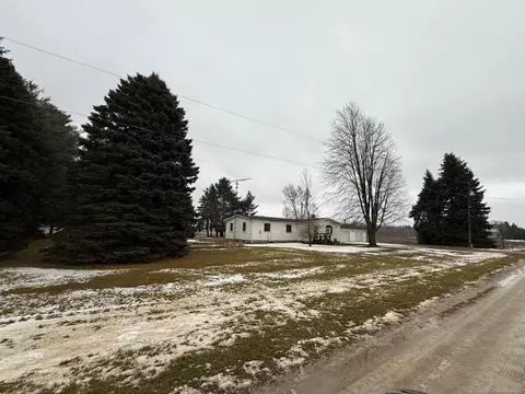 Exterior - 3920 Sheldon, Snover, MI 48472 photo 2 of 6