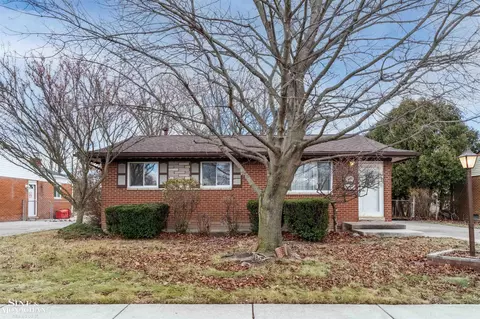 34138 Beaconsfield, Clinton Township, MI 48035