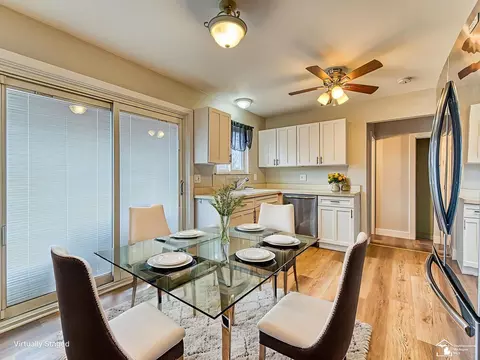 Dining - 18153 Doncaster, Brownstown, MI 48193 photo 1 of 1