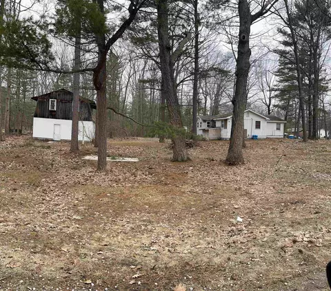 Exterior - 5330 E 11th, Au Gres, MI 48703 photo 3 of 14