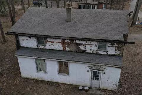 Exterior - 5330 E 11th, Au Gres, MI 48703 photo 10 of 14