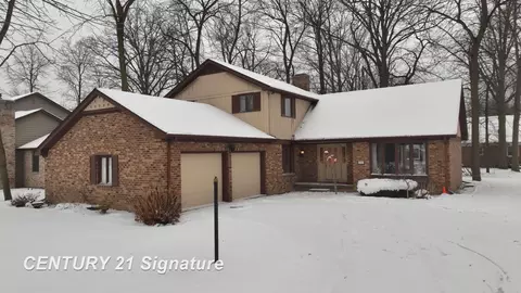 2765 Clairmount, Saginaw, MI 48603
