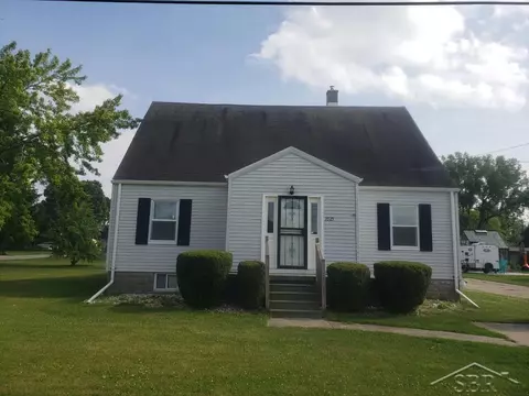 3525 Shattuck, Saginaw, MI 48603