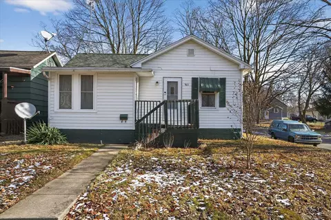 Exterior - 801 Center, Jackson, MI 49202 photo 2 of 2