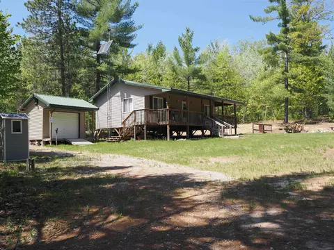 4205 Stoney Crk, Afton, MI 49705