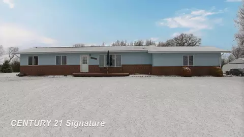 4625 E Hibbard, Corunna, MI 48817