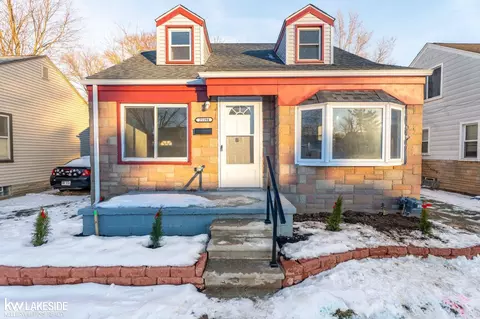 21194 Eastwood, Warren, MI 48089