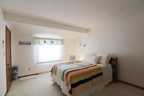 Bedroom - 725 S S Cres, Au Gres, MI 48703 photo 2 of 3