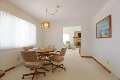 Dining - 725 S S Cres, Au Gres, MI 48703 photo 1 of 3