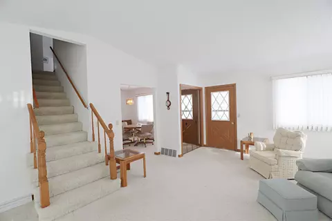 Entry Way - 725 S S Cres, Au Gres, MI 48703 photo 1 of 1