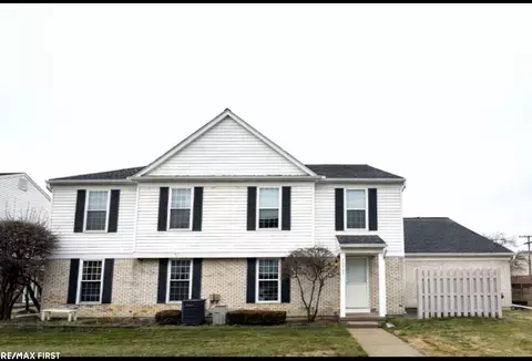 35532 Stillmeadow, Clinton Township, MI 48035