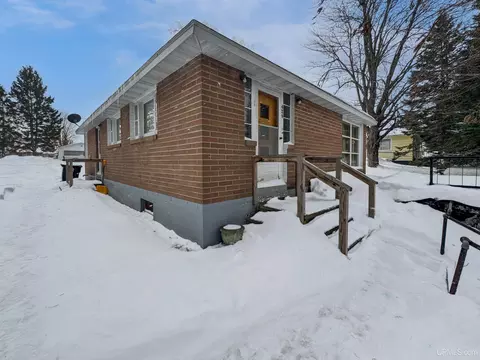 428 E Caspian, Caspian, MI 49915