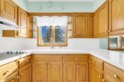 4590 Main, Applegate, MI 48401 photo 9