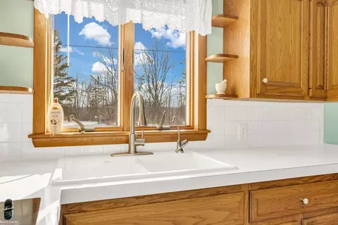 4590 Main, Applegate, MI 48401 photo 10