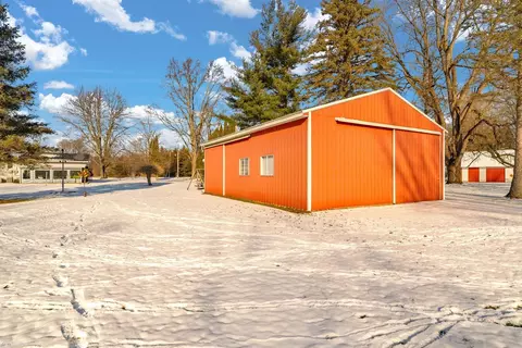 4590 Main, Applegate, MI 48401 photo 24