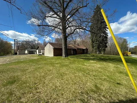 Exterior - 5020 E Arnold Lk, Harrison, MI 48625 photo 3 of 6