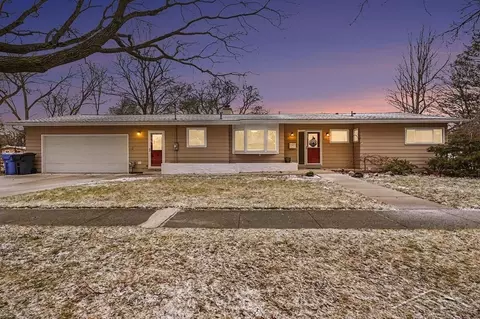 811 Linwood, Midland, MI 48640