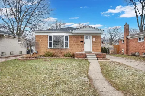 266 Royal Park, Madison Heights, MI 48071