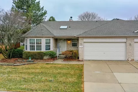 41388 Redmond, Clinton Township, MI 48038