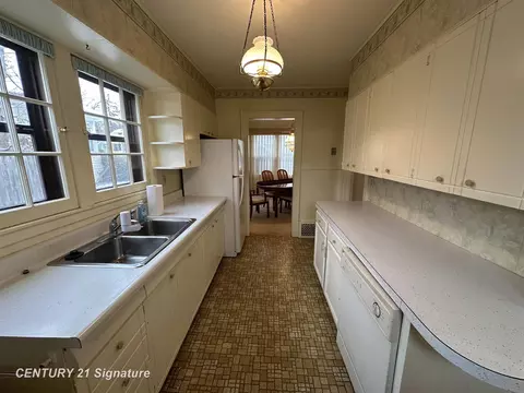 Kitchen - 721 Frank, Flint, MI 48504 photo 6 of 6