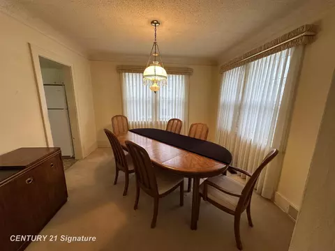 Dining - 721 Frank, Flint, MI 48504 photo 1 of 2