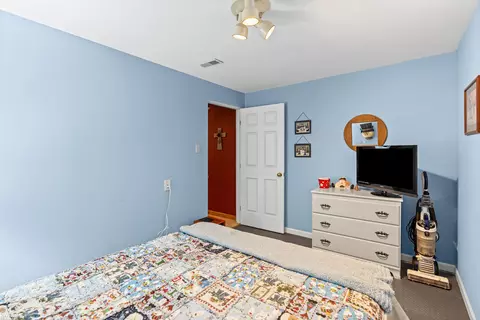 Bedroom - 842 Star, Davison, MI 48423 photo 6 of 6