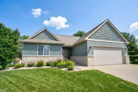 Exterior - 842 Star, Davison, MI 48423 photo 2 of 7