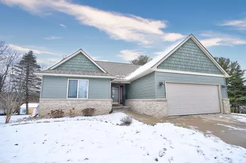 842 Star, Davison, MI 48423
