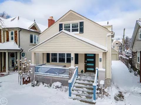 728 W Lincoln, Birmingham, MI 48009