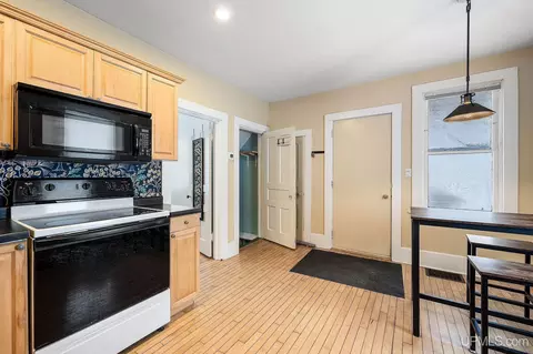 Entry Way - 141 Vine, Ishpeming, MI 49849 photo 1 of 1