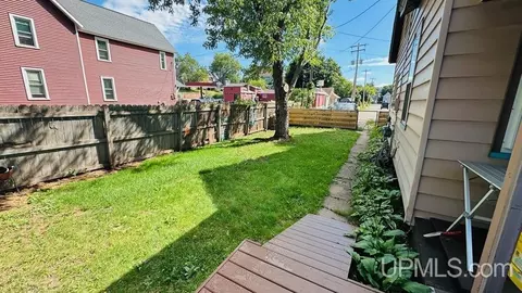 Exterior - 141 Vine, Ishpeming, MI 49849 photo 5 of 7