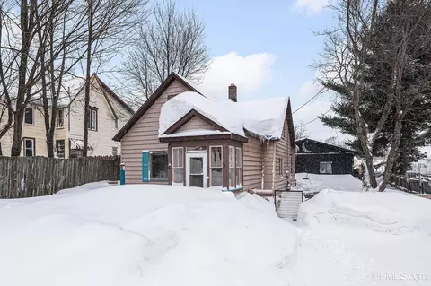 Exterior - 141 Vine, Ishpeming, MI 49849 photo 2 of 7