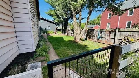 Exterior - 141 Vine, Ishpeming, MI 49849 photo 4 of 7
