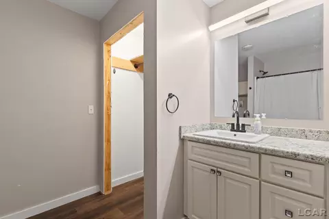 Bath - 201 S Talbot St, Addison, MI 49220 photo 3 of 5